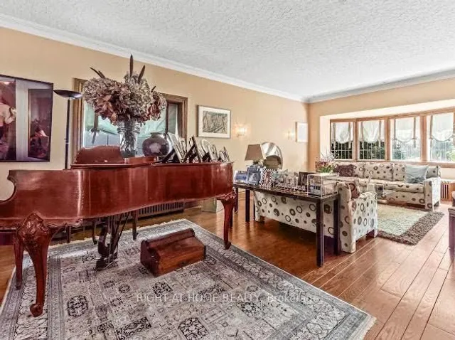 Additional image 34 of 287 RUSSELL HILL Rd