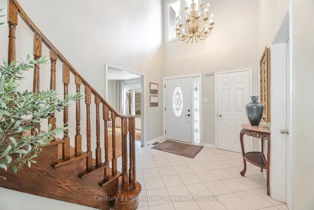 Additional image 4 of 5955 Ladyburn Cres