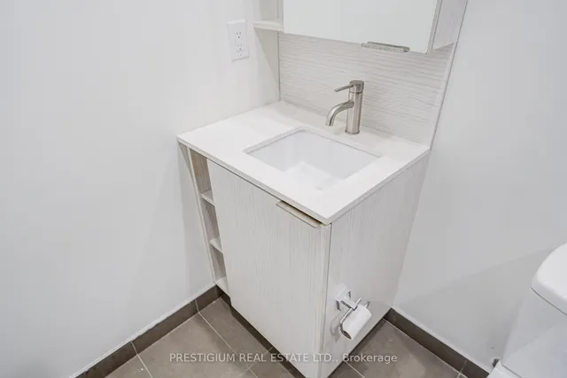 Additional image 30 of 170 Sumach St Unit 418