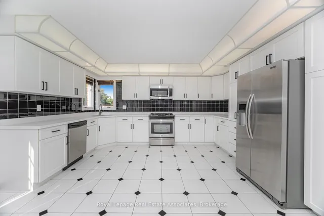 Additional image 16 of 100 National Dr