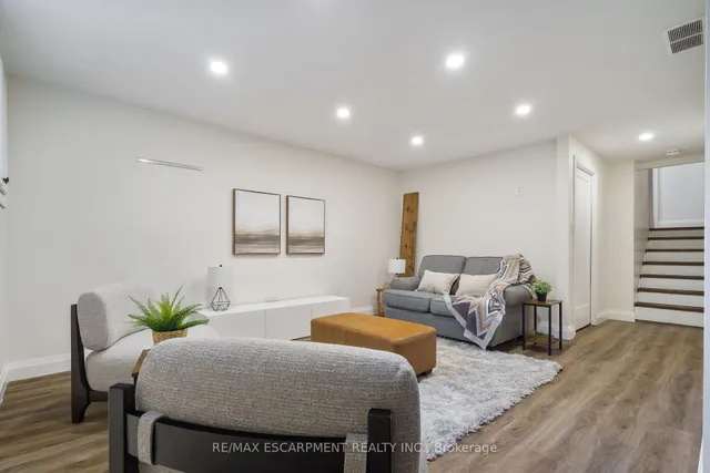 Additional image 34 of 49 Ann St