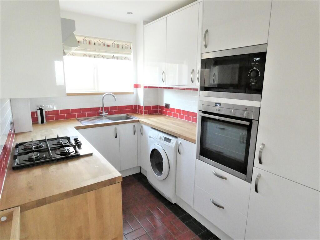 Additional image 10 of Eastbury Court on Lemsford Road