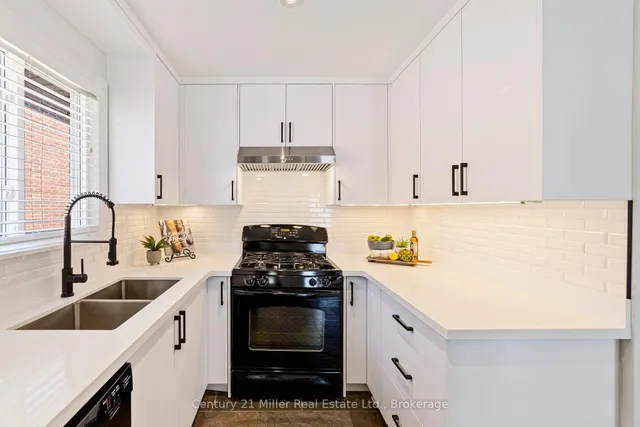 Additional image 12 of 1363 Harmsworth Sq