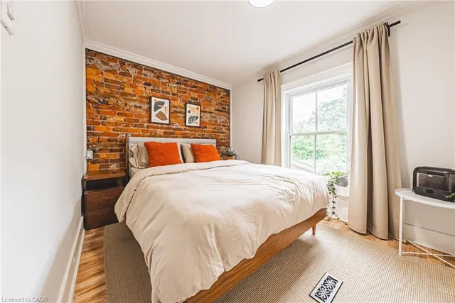 Additional image 18 of 5 Ford St