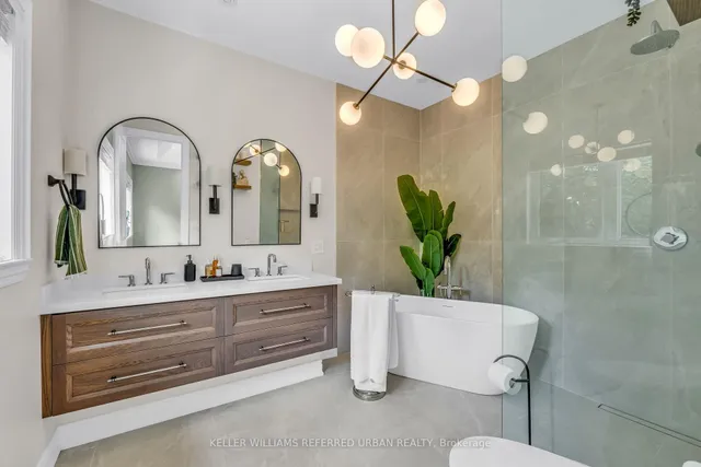 Additional image 20 of 31 Bisset Ave