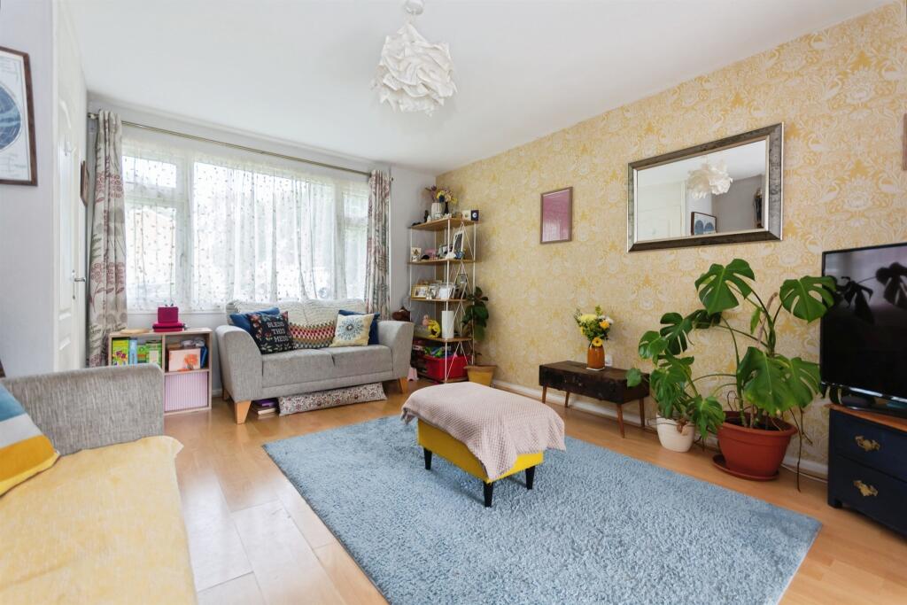 Additional image 4 of Linkswood Close, Birmingham
