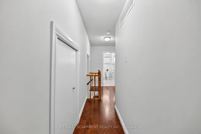 Additional image 28 of 150 Solomon Cres