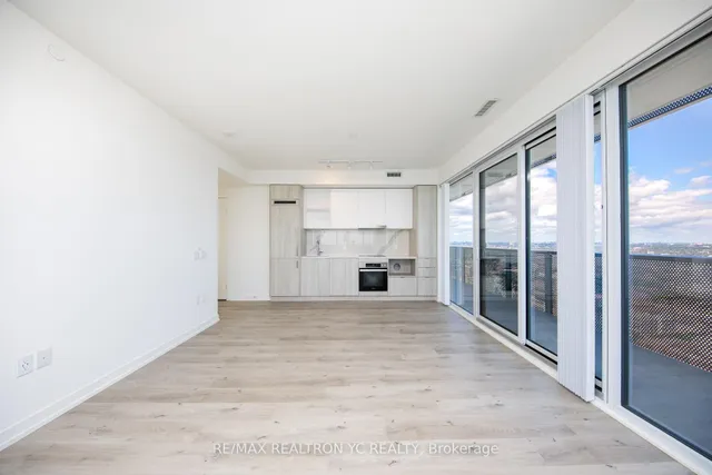 Additional image 3 of 138 Downes St Unit 6606