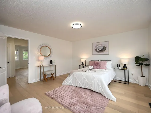 Additional image 23 of 1119 KELLY Gate