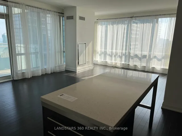 Additional image 11 of 80 John St Unit 2803