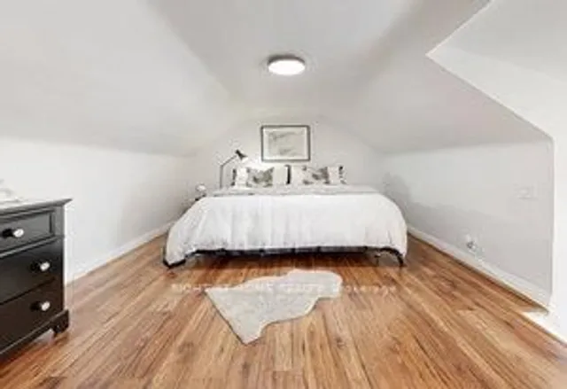 Additional image 16 of 66 CLIVEDEN Ave