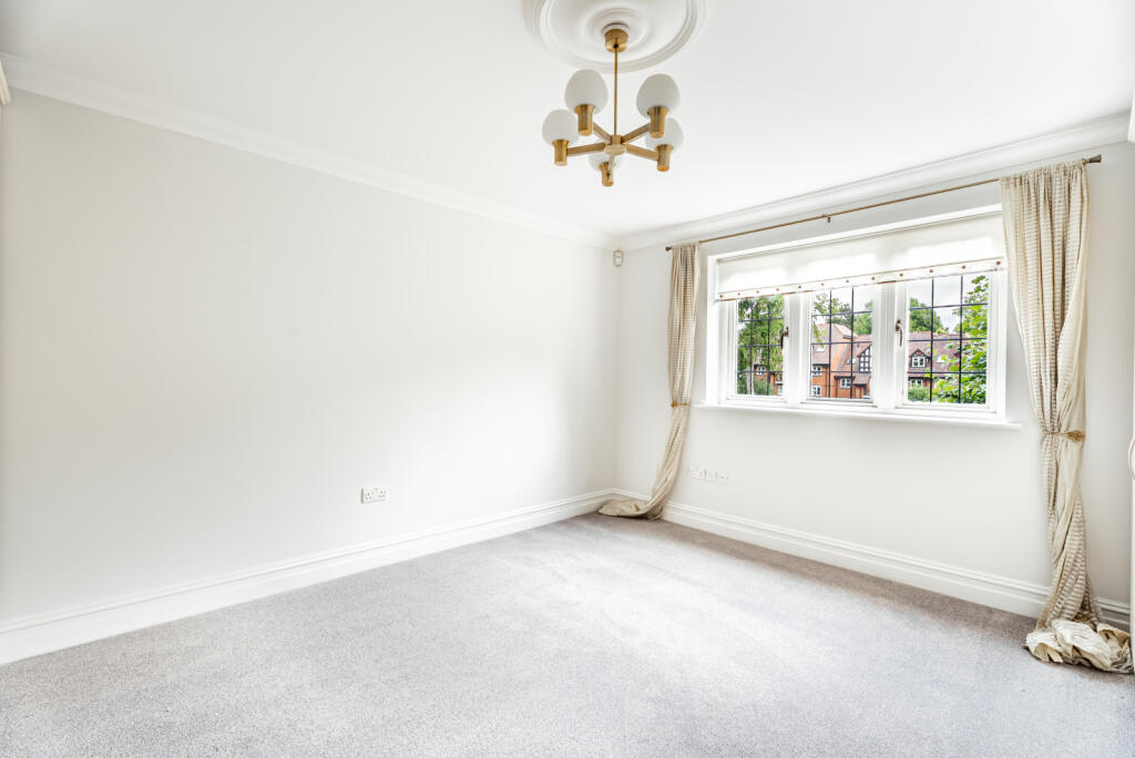 Additional image 6 of Luton Road, Harpenden, Hertfordshire, AL5