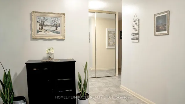 Additional image 5 of 234 Albion Rd Unit 1401