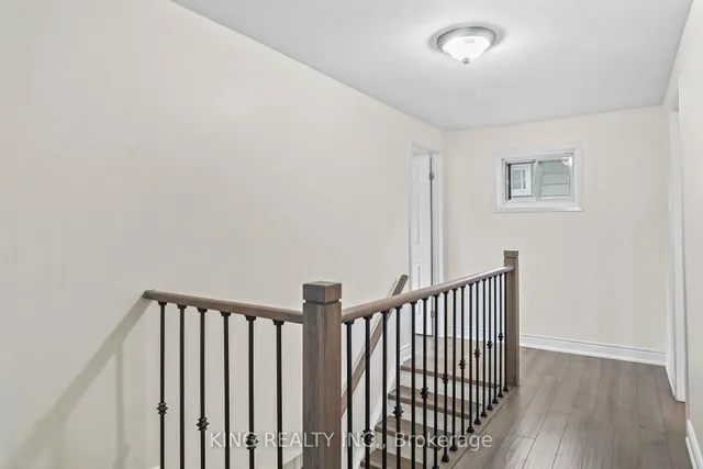 Additional image 36 of 16 Wimbledon Crt