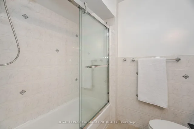 Additional image 43 of 16 Reiber Cres