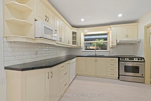 Additional image 13 of 1147 Saturnia Cres