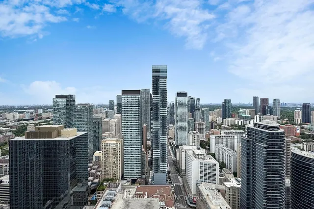 Additional image 35 of 386 Yonge St Unit 4801