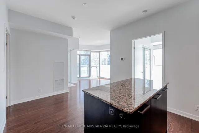 Additional image 12 of 14 York St Unit 2402