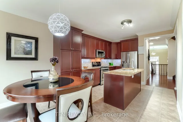 Additional image 11 of 327 PRINGLE Ave