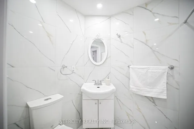 Additional image 18 of 24 Grovetree Pl