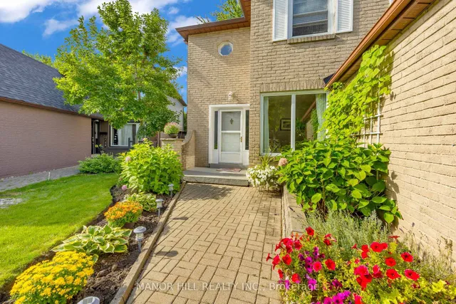 Additional image 2 of 72 Lacewood Cres