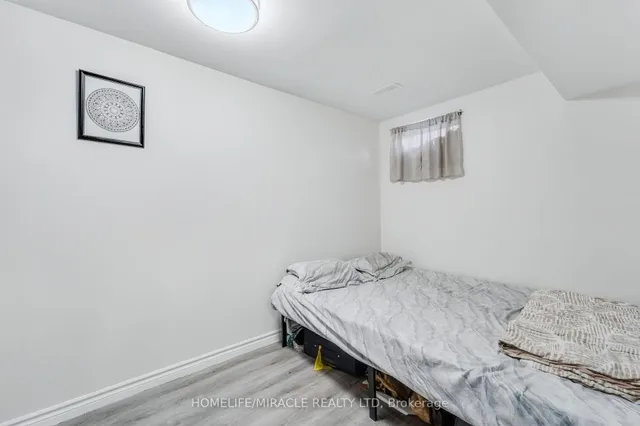 Additional image 36 of 48 Jessop Dr