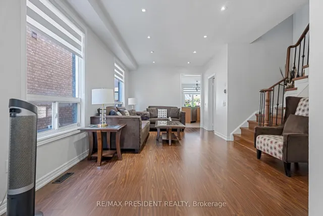 Additional image 6 of 823 Ledbury Cres