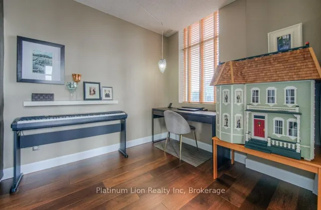 Additional image 37 of 36 James St Unit 1102