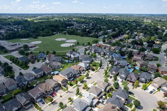 Additional image 50 of 274 Springvalley Cres