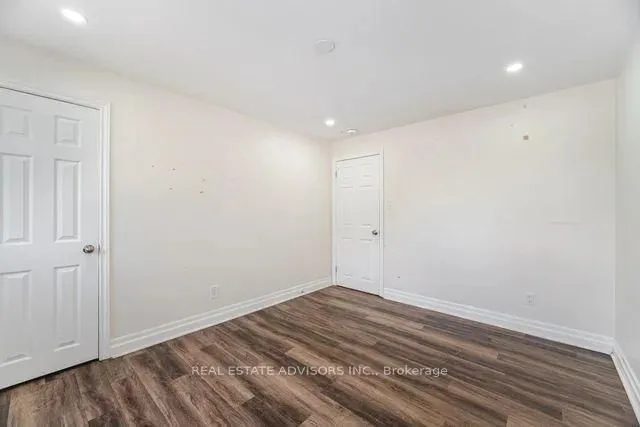 Additional image 20 of 4 Parkend Ave