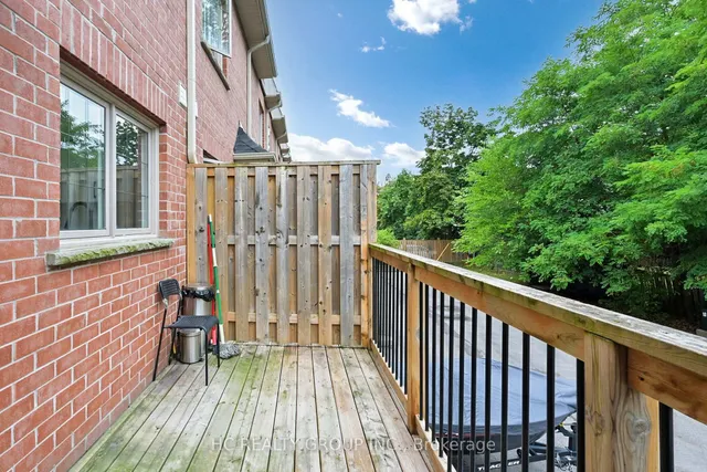 Additional image 43 of 206B Finch Ave