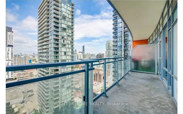 Additional image 23 of 21 Widmer St Unit 2504