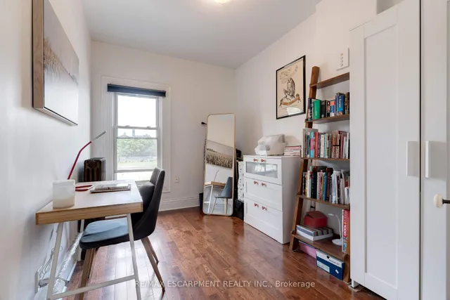 Additional image 17 of 132 Ferguson Ave