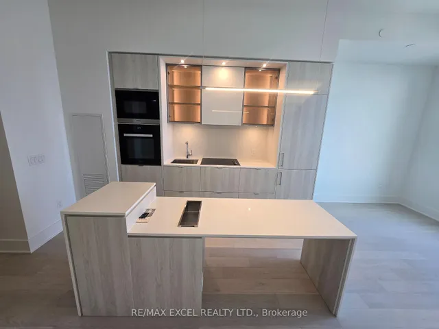 Additional image 33 of 11 Yorkville Ave Unit 6003