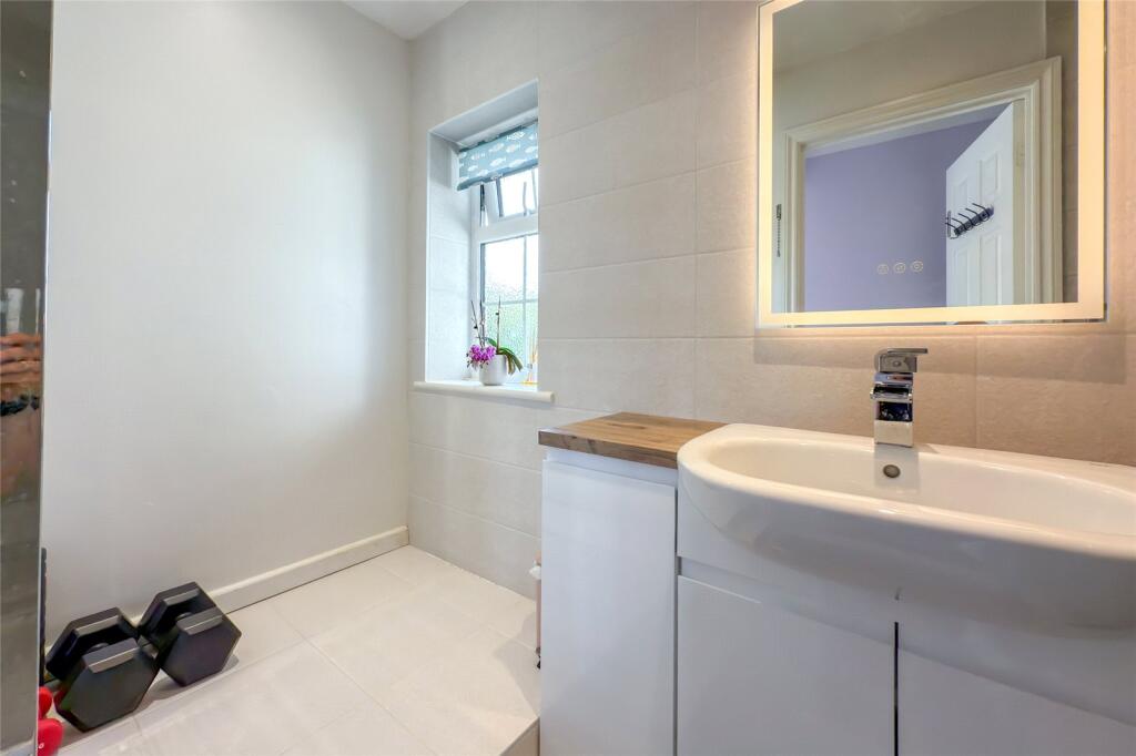 Additional image 23 of Slimmons Drive, St. Albans, Hertfordshire, AL4