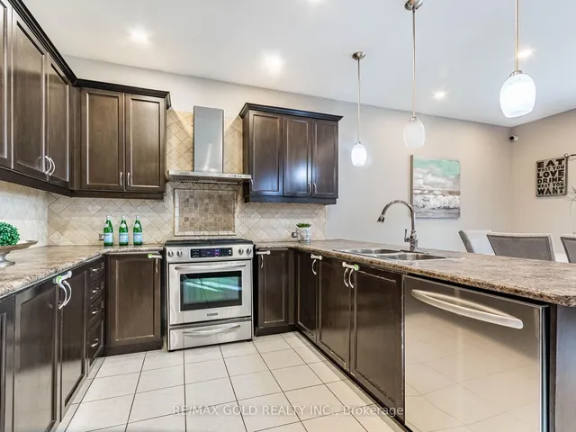 Additional image 11 of 22 Game Creek Cres