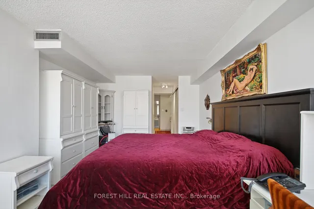 Additional image 29 of 130 Carlton St Unit 1101