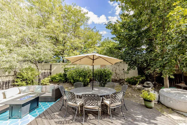 Additional image 49 of 32 Masters Green Cres