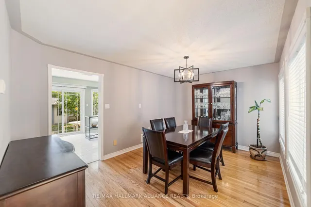 Additional image 13 of 365 Turnberry Cres