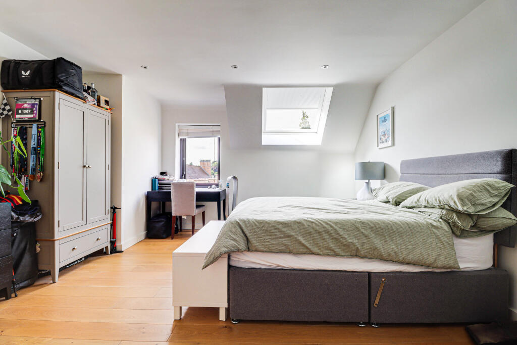 Additional image 9 of Gibbs Close, Harpenden, AL5