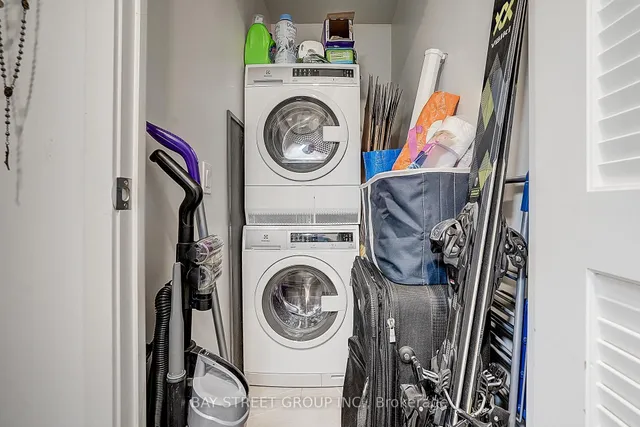Additional image 43 of 12 Bonnycastle St Unit 1005