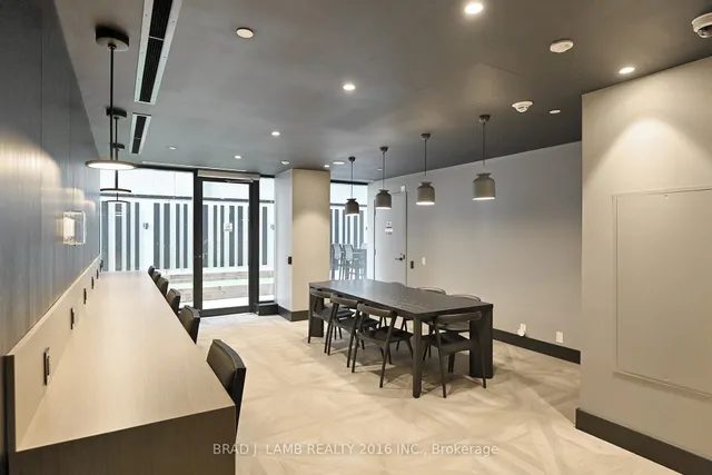 Additional image 32 of 195 McCaul St Unit 1511