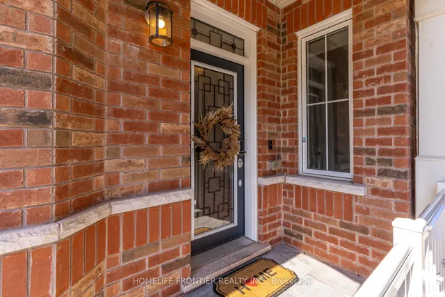 Additional image 3 of 422 Hinton Terr