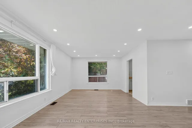 Additional image 4 of 16 Warbeck Pl