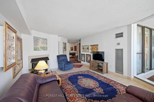 Additional image 15 of 130 Carlton St Unit 1101