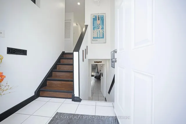 Additional image 5 of 28 Lincoln Crt