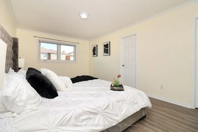 Additional image 17 of 1747 Cobra Cres