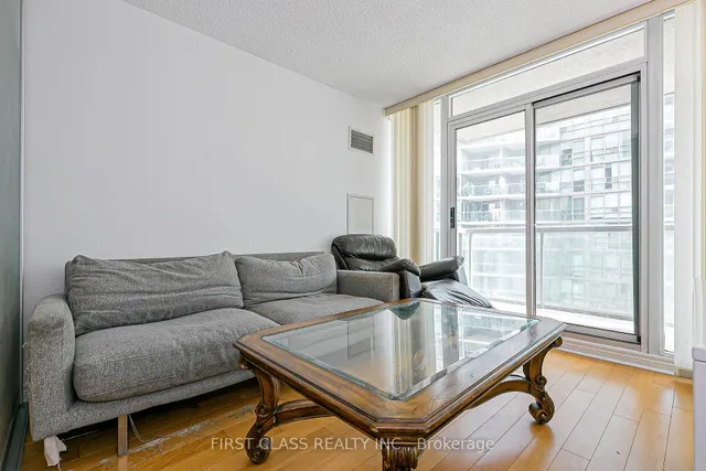 Additional image 19 of 51 Lower Simcoe St Unit 1202