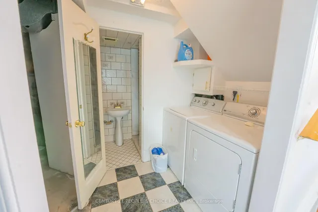 Additional image 43 of 2247 Silverbirch Crt