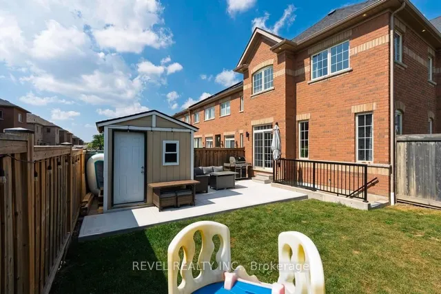 Additional image 38 of 1 Coastline Dr